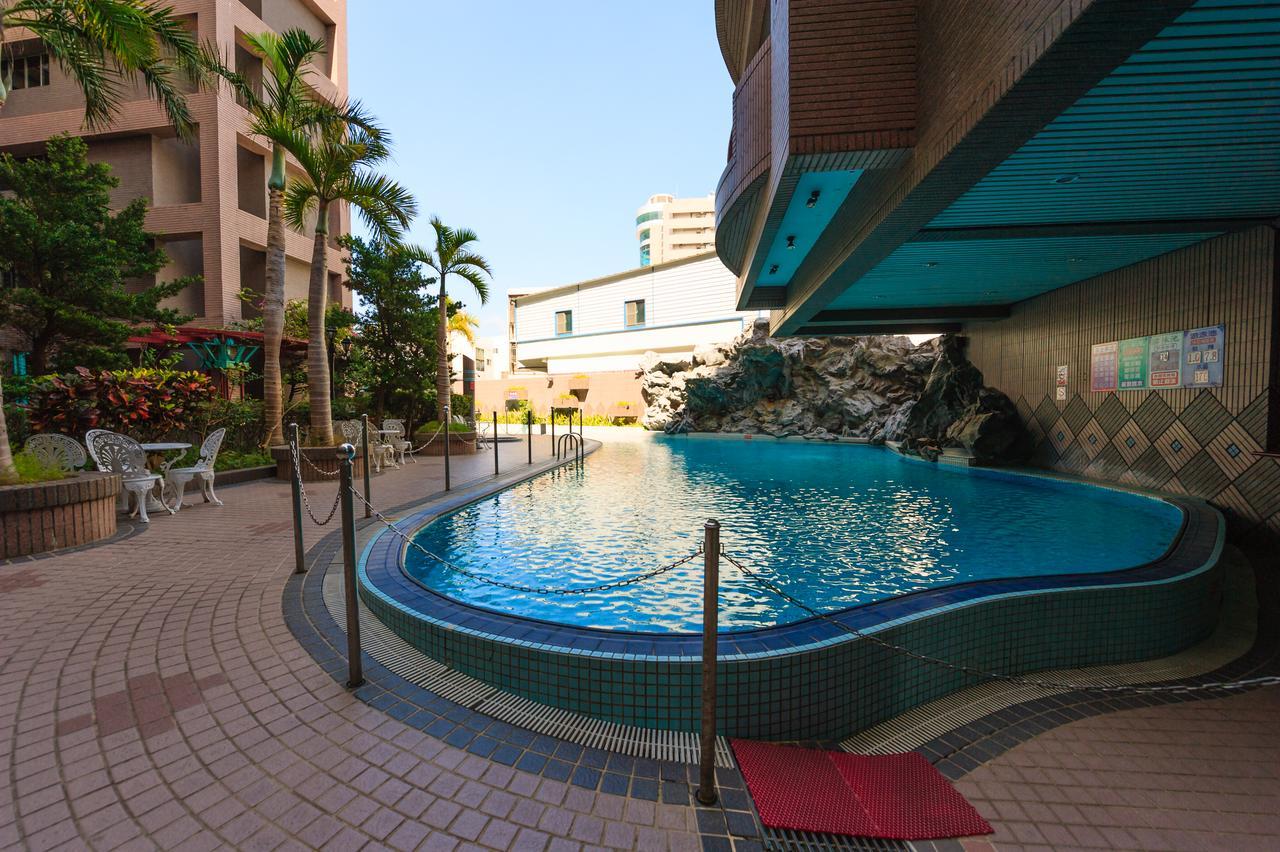 Kenting Holiday Hotel Hengchun Exterior photo